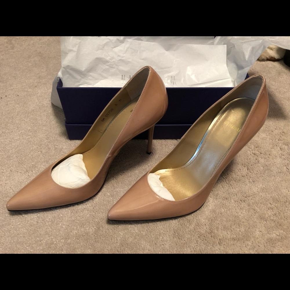 Stuart Weitzman Nouveau patent pumps Size 8